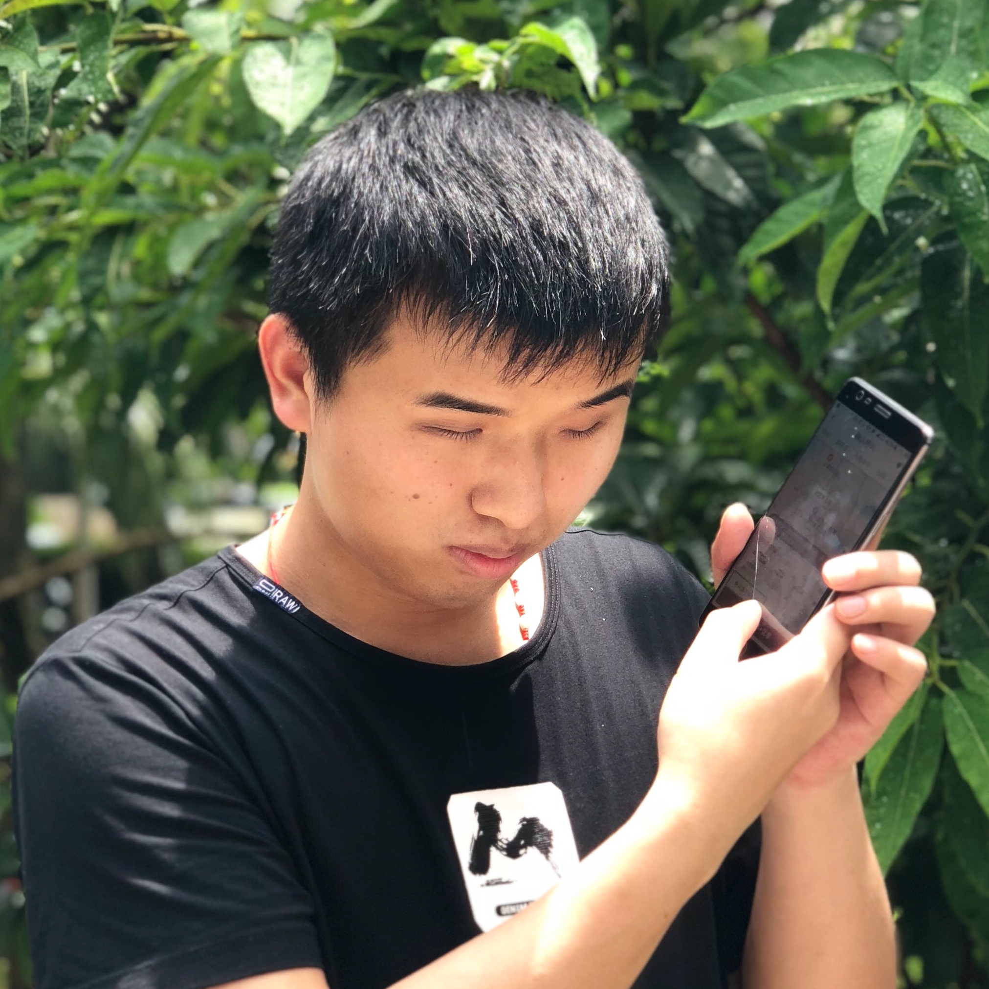 吴李泉照片